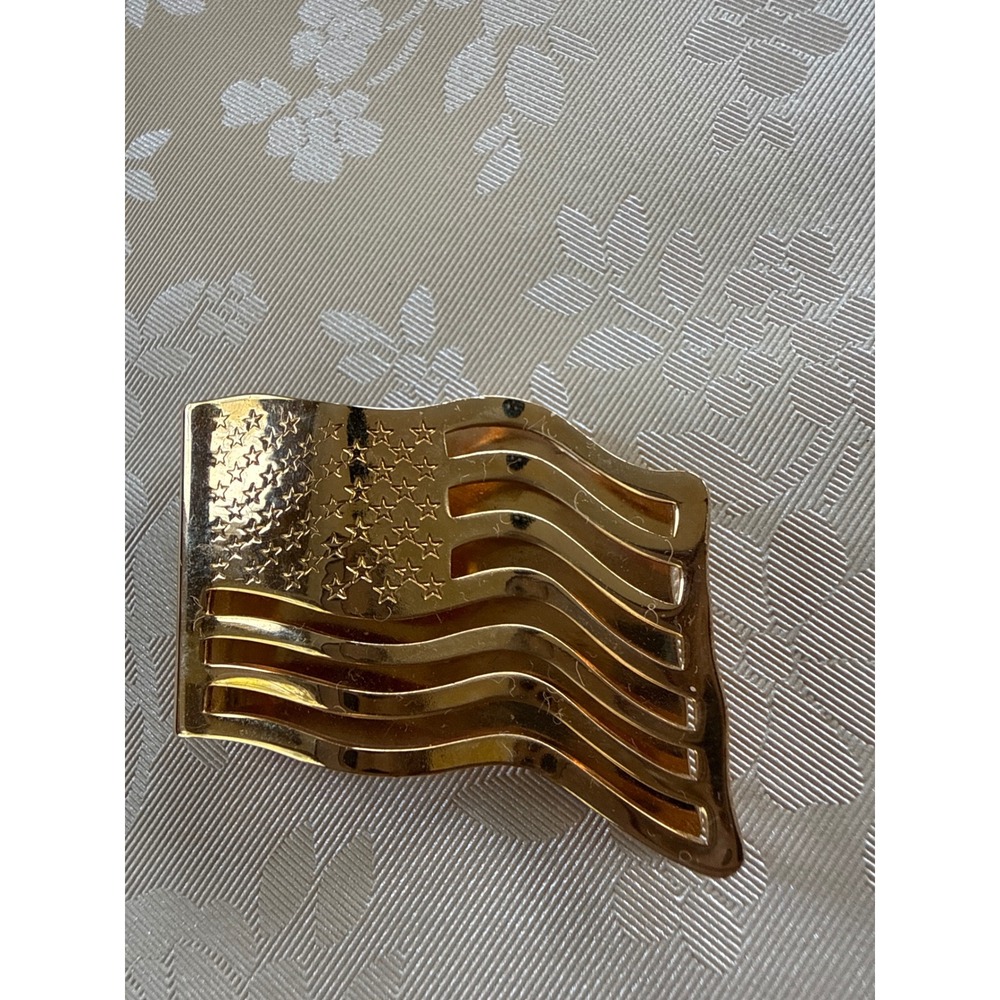 Vintage Avon US Flag Money Clip Gold Tone Patriotic Americana 1981 with Box - Picture 2 of 6